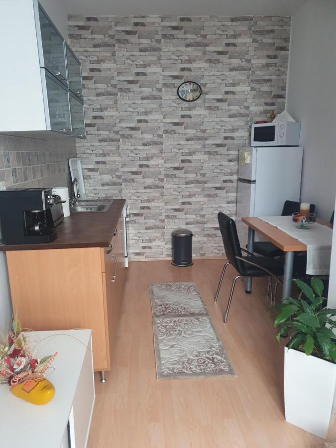 Sunset Apartament Apartment Brasov Exterior photo